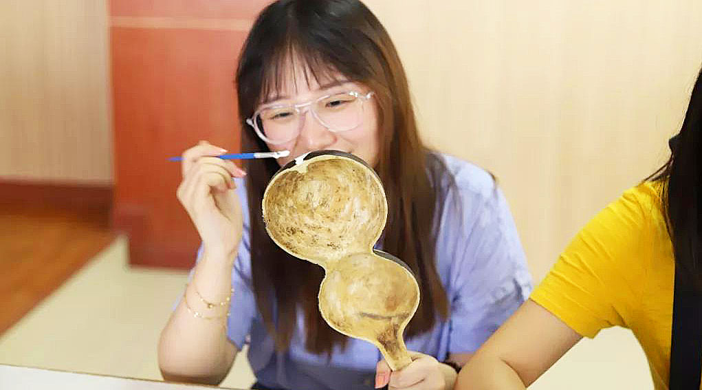 探访葫芦兄弟